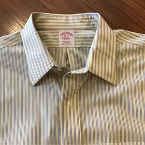 Brooks Brothers Cotton Blue & Yellow Long Sleeve Shirt. SZ 17-33